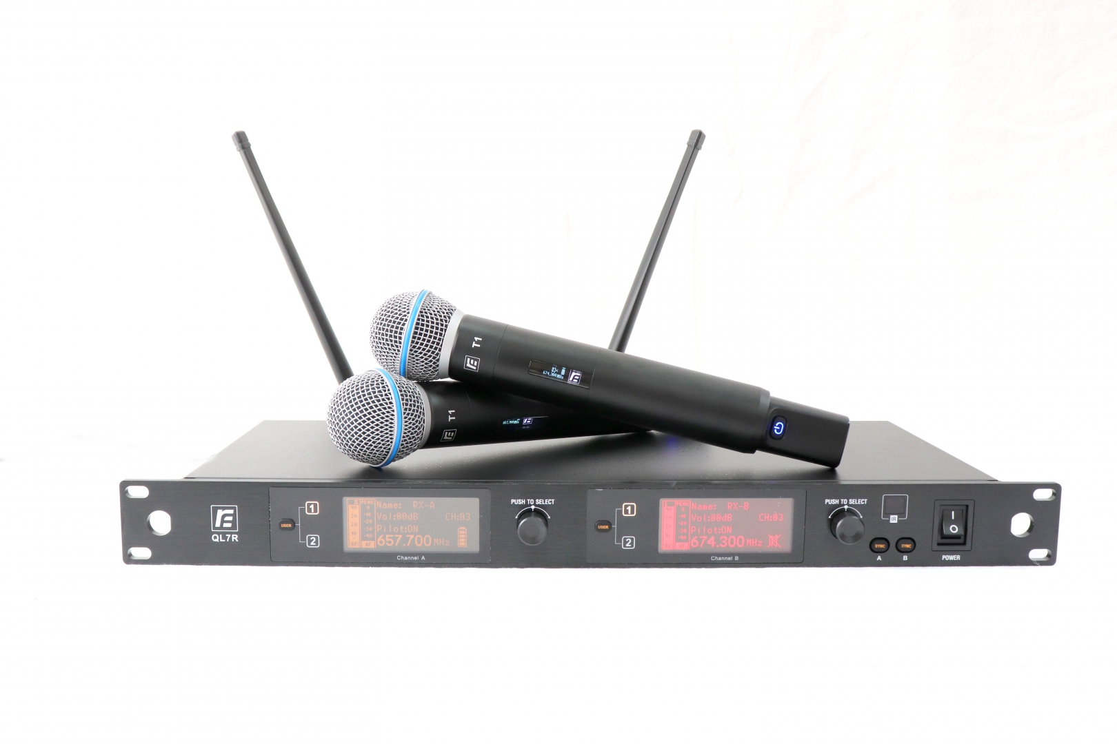 RFIntell QL7R/T1-B 720,500-754,000 МГц 2-канальная радиосистема с 2-мя ручными микрофонами в Тольятти